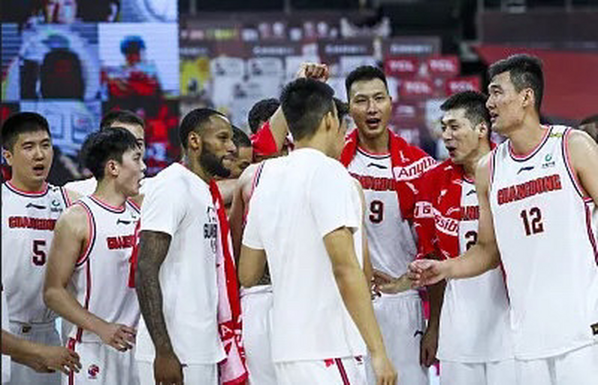 江苏队开局失误，被对手拉开分差