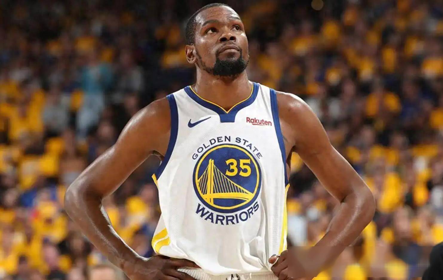  杜兰特回归赛场，回归赛场首场状态亮眼，老鹰观众沸腾！